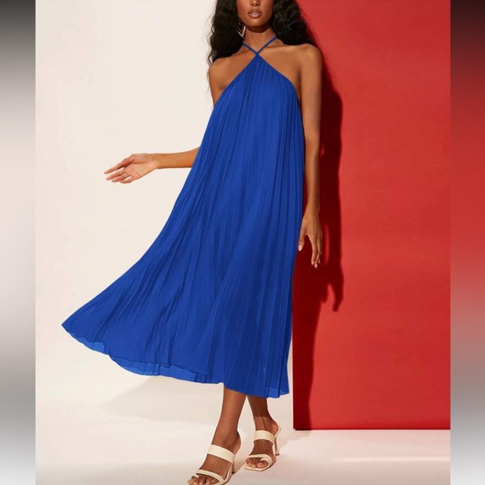 Elegant Blue Pleated Halter Dress